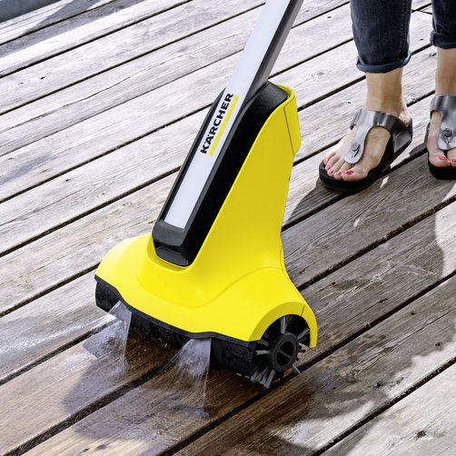  PCL 4 patio cleaner: Дві насадки над роликовими щітками